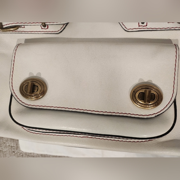 Marc Jacobs Handbags - Marc Jacobs Hamdbag